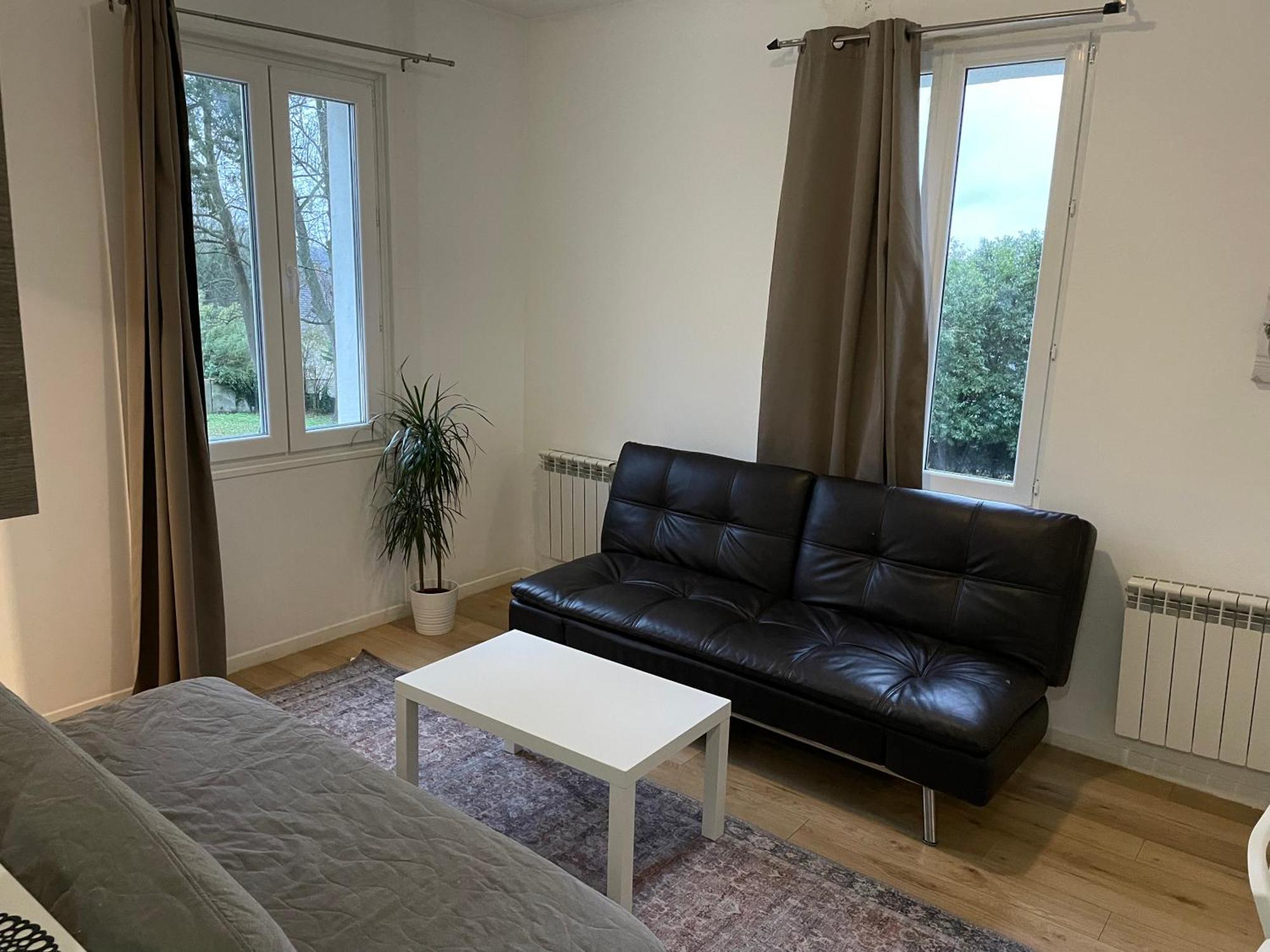 Superbe Appartement A 5 Minutes De Disney Шеси Екстериор снимка